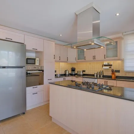 Brezza Villa *